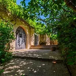 Villa De La Plume