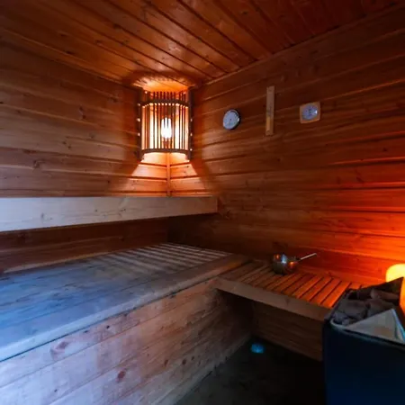 De La Plume * 南特